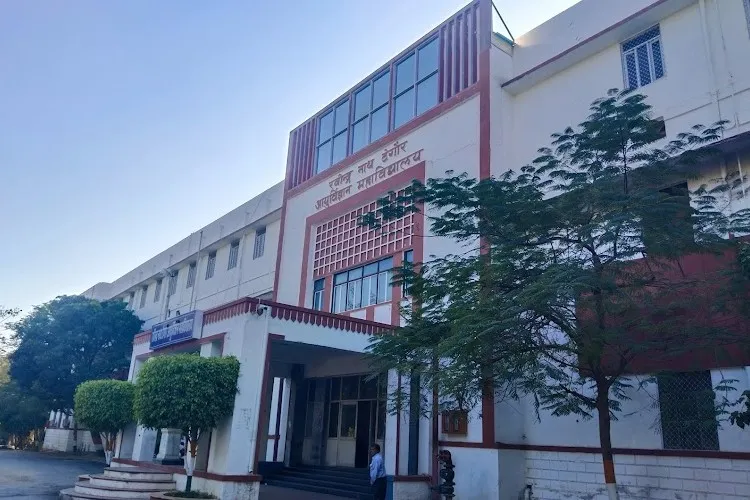 RNT Medical College Udaipur